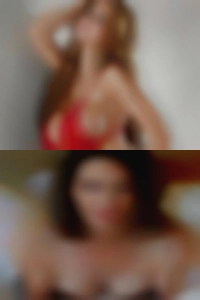 L Gypsy likes nude to play!