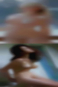 Long sex haired fast naked woman.